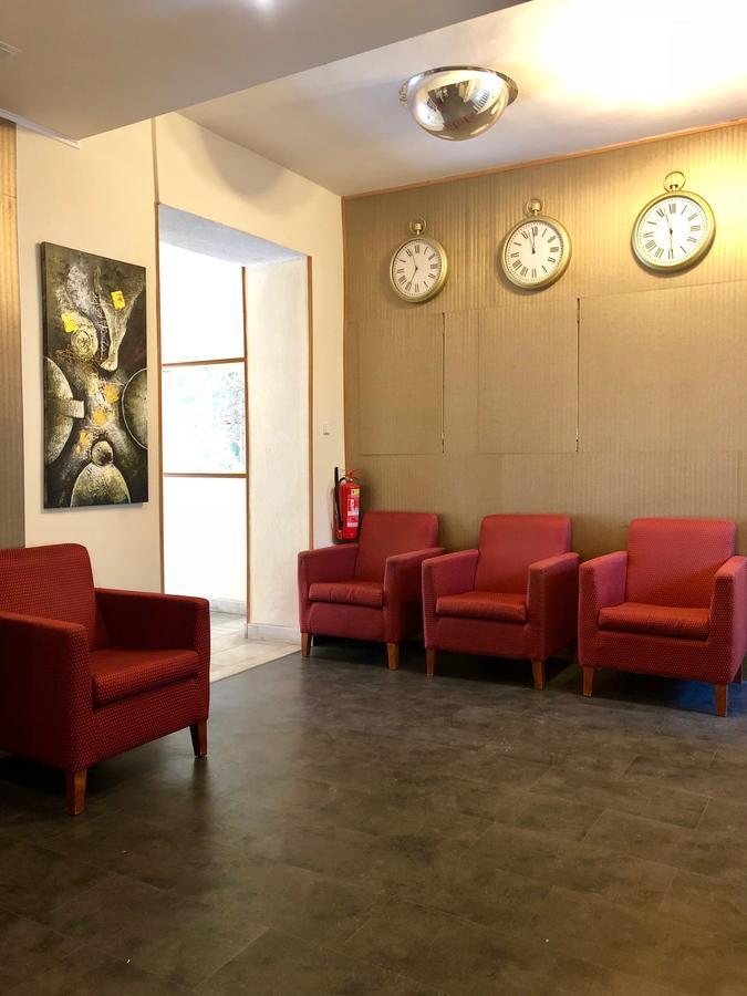 Hotel Mira Inn Prague Extérieur photo